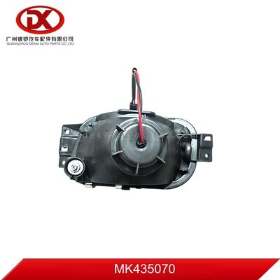 Lámpara de niebla derecha adecuada para MITSUBISHI E-3/4 MK435070