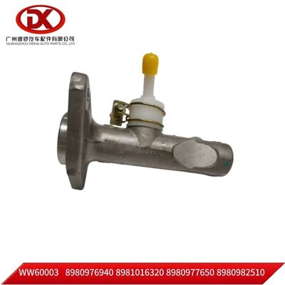 Clutch Master Cylinder  8980976940 8981016320 8980977650 8980982510 ISUZU NPR 4HF1 4HG1 4HG1-T 4HE1 4HK1 Truck Parts