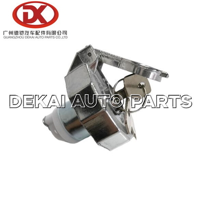 Casquillo 8970956862 8979948211 del tanque de NHKR ISUZU Truck Parts Metal Fuel