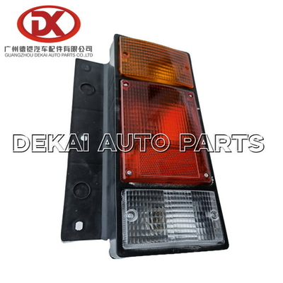 lámpara posterior 8942574190 de la luz de la cola de las piezas de 600P 700P FRR ISUZU NPR