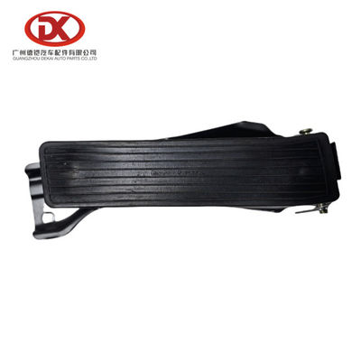 8978591000 8925512250 Isuzu NPR66 Pedal de aceleración Assy 8 97859100 0